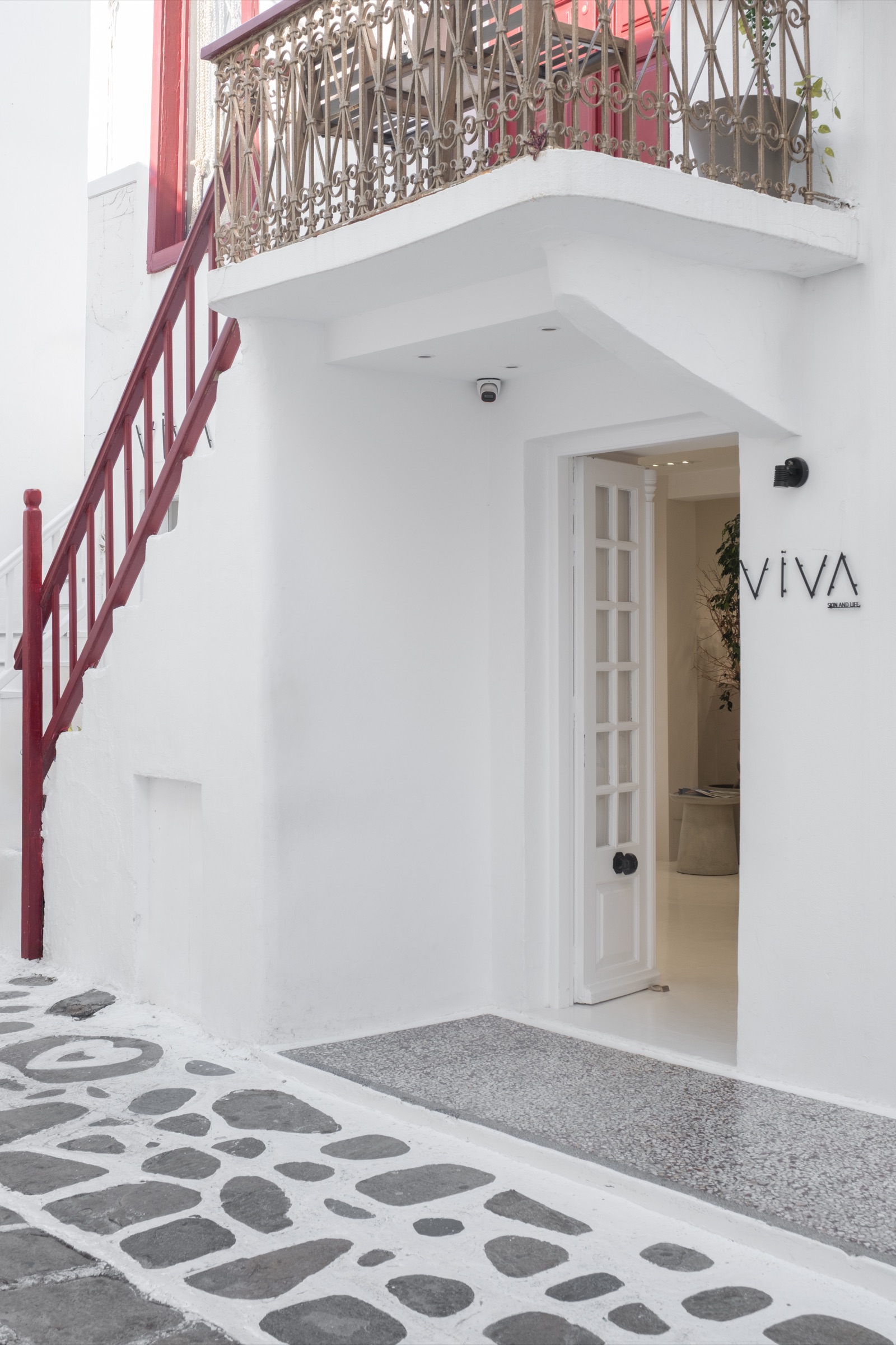 30 Matogianni — view 1